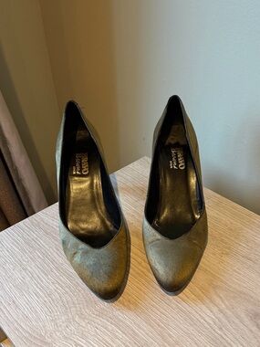 Bravo by Brown’s Spain Olive Satin Pumps